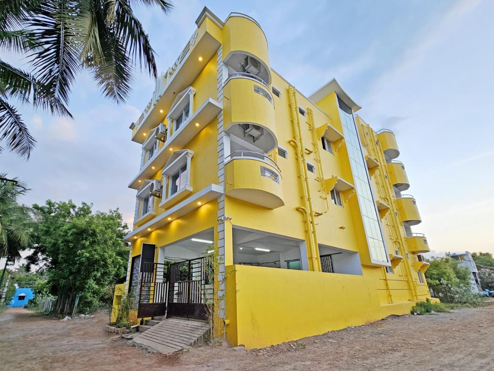 Auro Galaxy Villa Pondicherry Eksteriør bilde